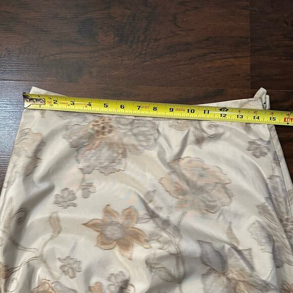 Armani Collezioni cream & gray floral pencil skirt size 4 - Picture 8 of 8